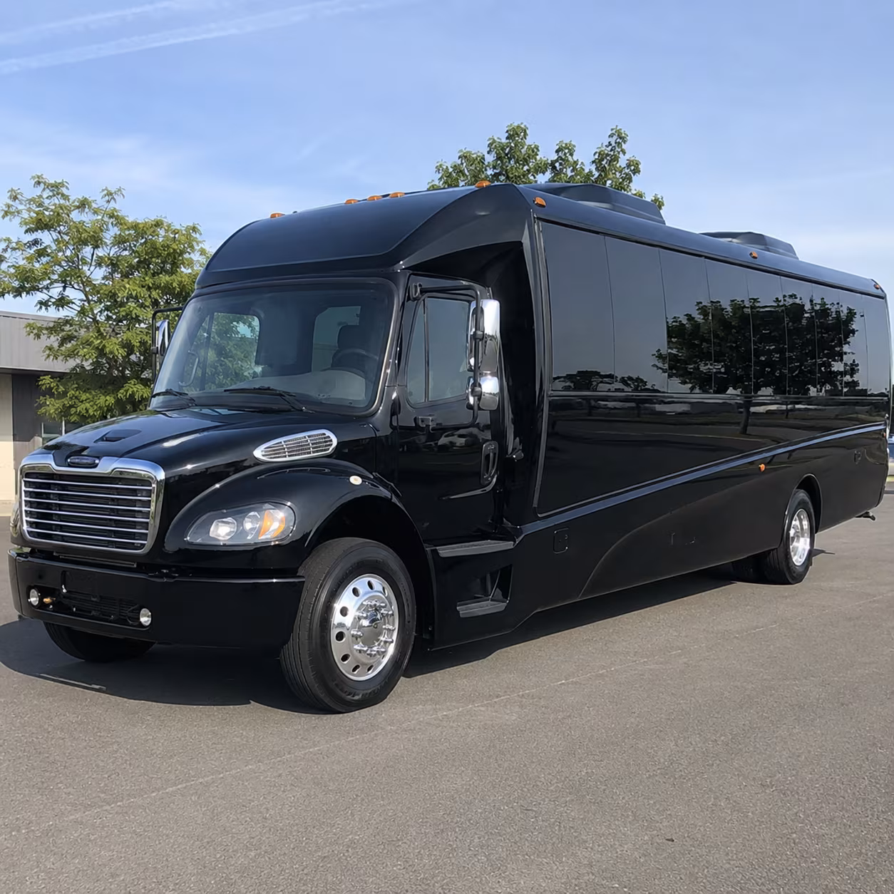 Salem Airport Shuttle & Transportation party bus exterior