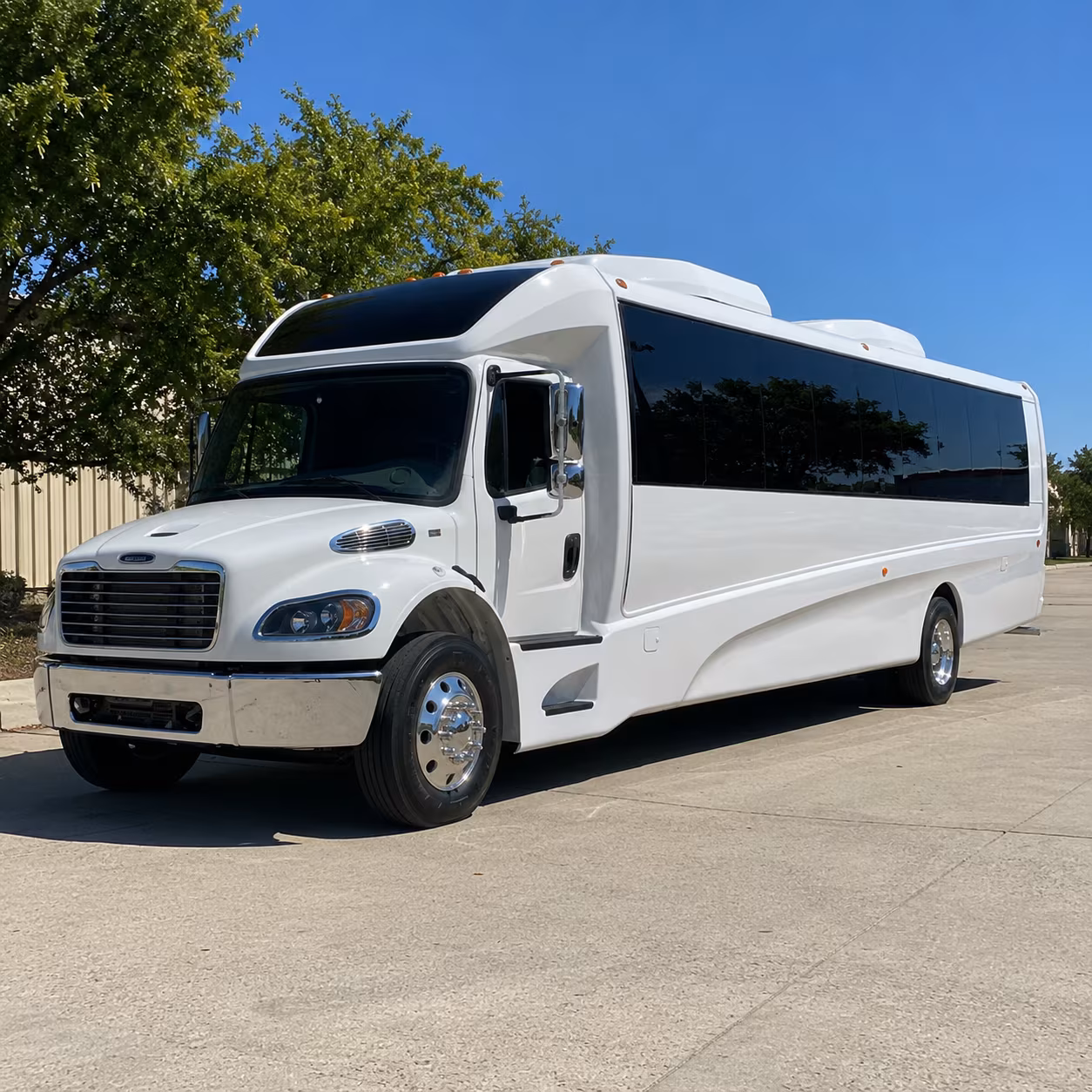 Salem Airport Shuttle & Transportation party bus exterior