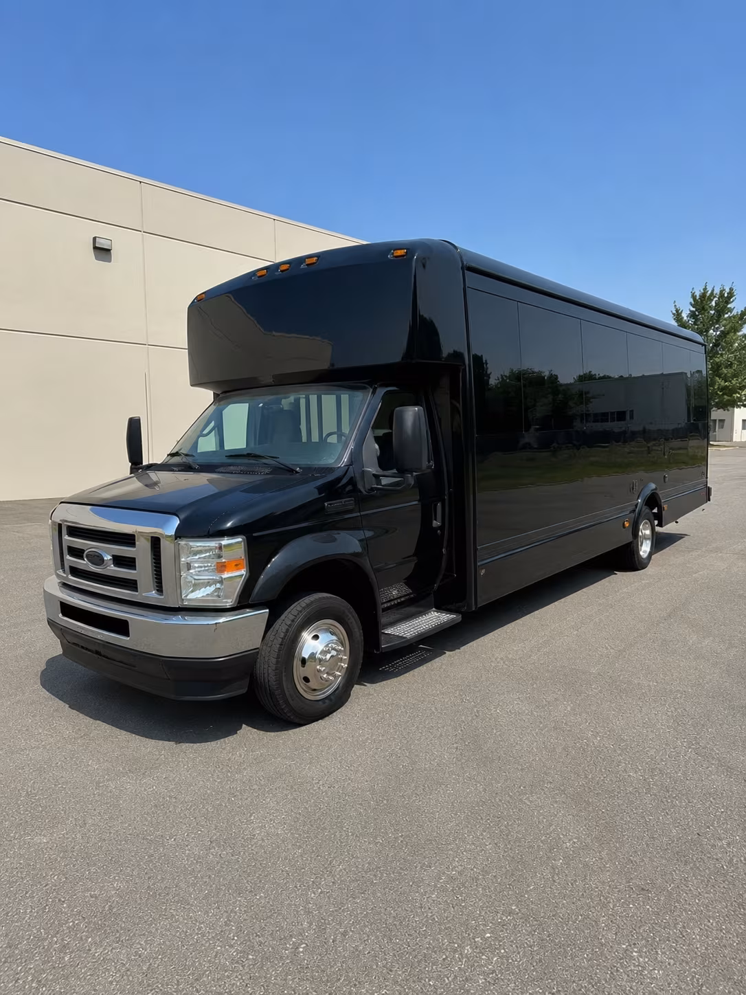 Salem Bachelor & Bachelorette Transportation pickup coordination