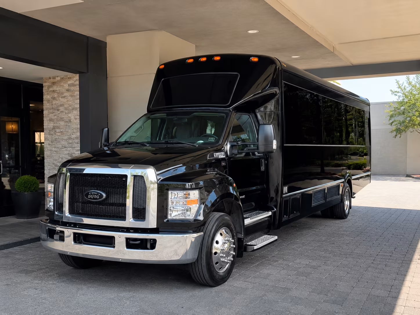 Salem Sporting Event Transportation party bus exterior
